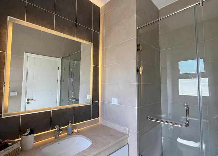 Cozy 2brs In Einbay Boho Designed Daire Ain Sukhna