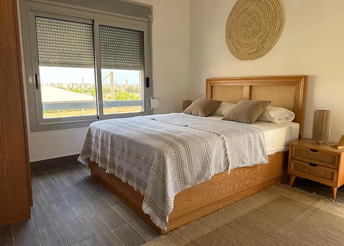 Daire Cozy 2brs In Einbay Boho Designed *