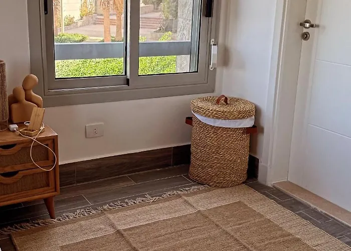 Cozy 2brs In Einbay Boho Designed *